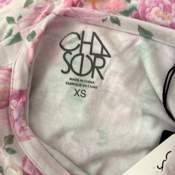 Chaser Pink Floral Print Scoop Neck Long Sleeve Knit Oversized Pullover Top XS - Picture 5 of 8